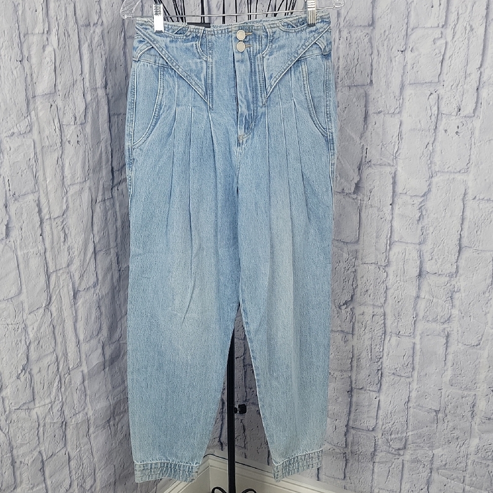 Blank NYC Light Blue High Rise Pleated Women‎ Jeans 26/28 NWT
